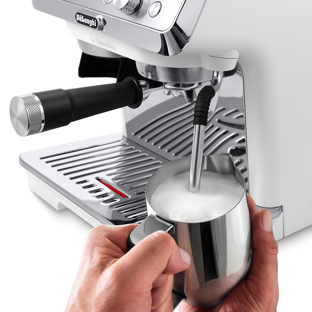 Delonghi aparat za kavu automatski La Specialista Arte EC9155.MB 15 bara crni metal mat - Slika 6